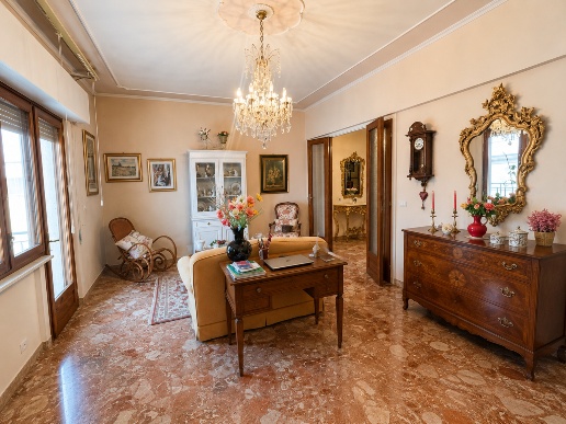 appartamento in vendita a Lucca in zona Sant'Anna