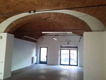 negozio in vendita a Lucca in zona zona San Marco