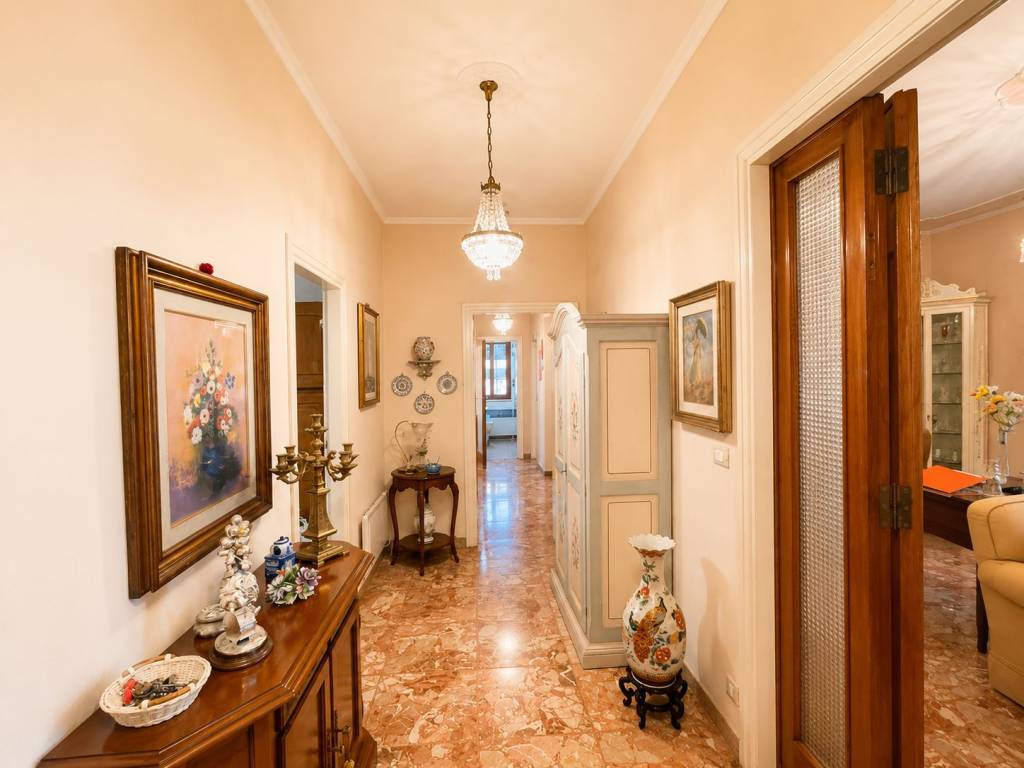 appartamento in vendita a Lucca in zona Sant'Anna