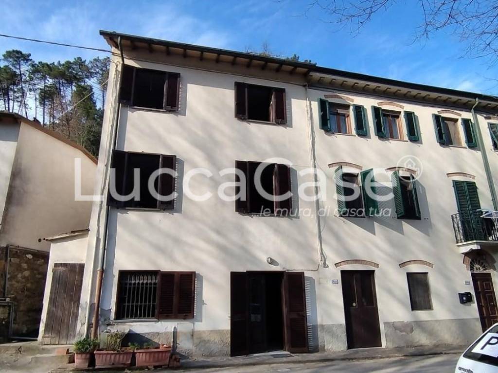 attico in vendita a Lucca in zona Santa Maria del Giudice