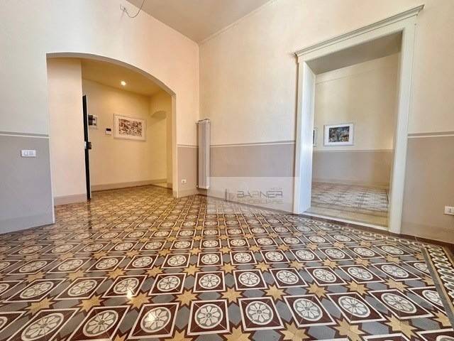 appartamento in vendita a Lucca in zona Centro Città