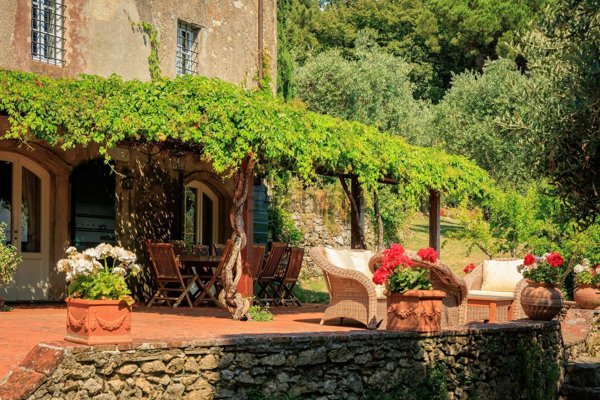 casa indipendente in vendita a Lucca in zona Ponte a Moriano