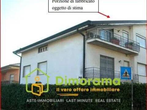 casa indipendente in vendita a Lucca in zona zona San Marco