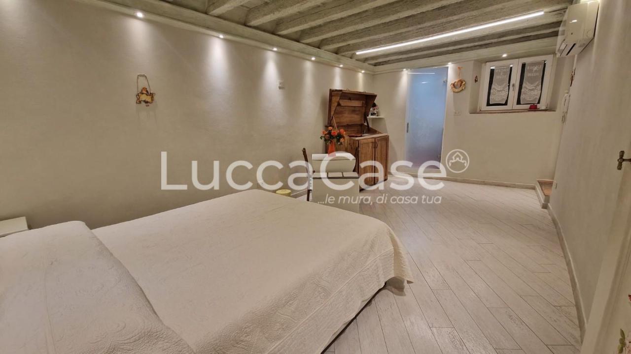 appartamento in vendita a Lucca in zona Centro Città