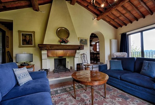 casa indipendente in vendita a Lucca