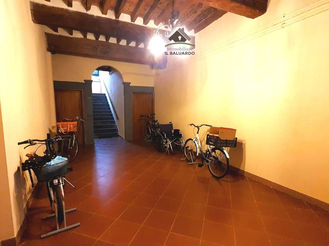 appartamento in vendita a Lucca in zona Centro Città