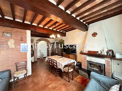 appartamento in vendita a Lucca in zona Centro Città