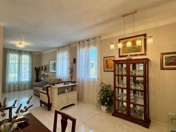 casa indipendente in vendita a Lucca in zona Maggiano