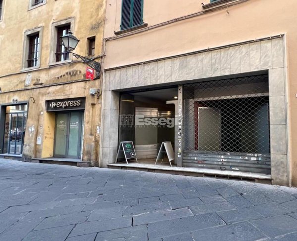 appartamento in vendita a Lucca in zona Centro Città