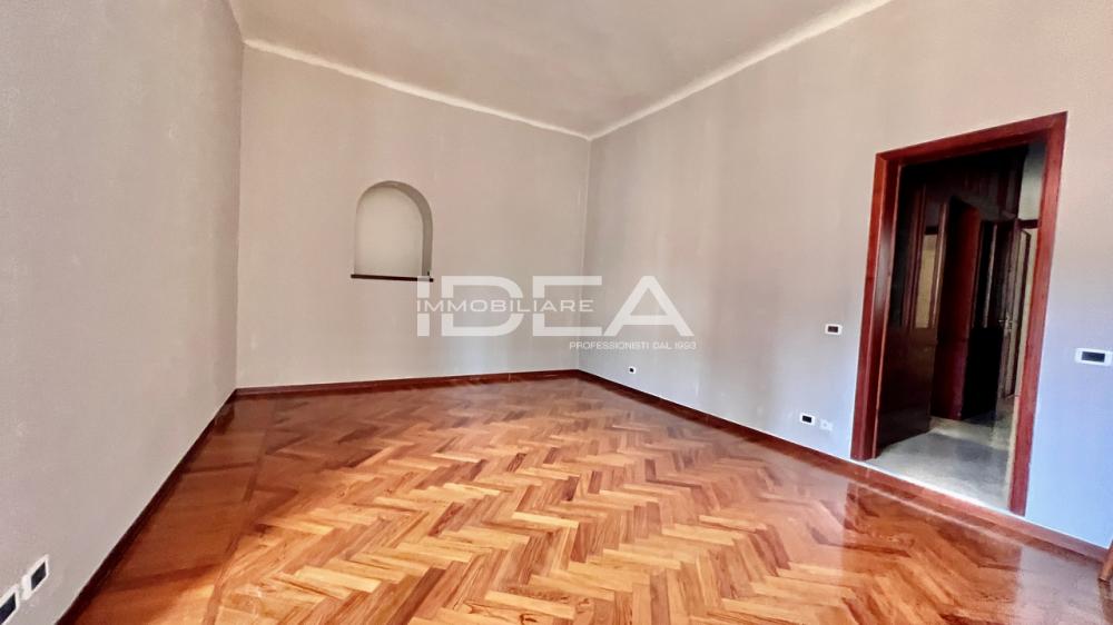 appartamento in vendita a Lucca in zona Centro Città