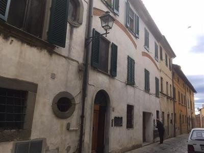 appartamento in vendita a Lucca in zona Centro Città