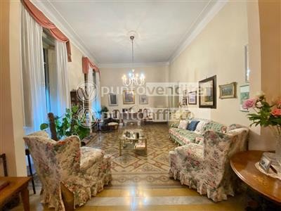 casa indipendente in vendita a Lucca in zona zona San Marco