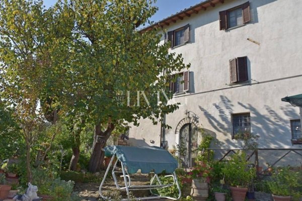 casa indipendente in vendita a Lucca in zona Centro Città