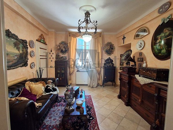 appartamento in vendita a Lucca in zona Centro Città