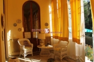 casa indipendente in vendita a Lucca