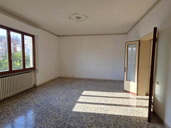 appartamento in vendita a Lucca in zona zona Arancio