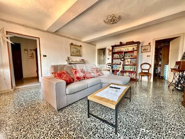appartamento in vendita a Lucca in zona Centro Città