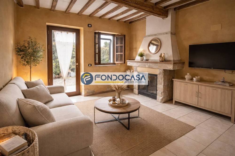 casa indipendente in vendita a Lucca in zona zona San Marco