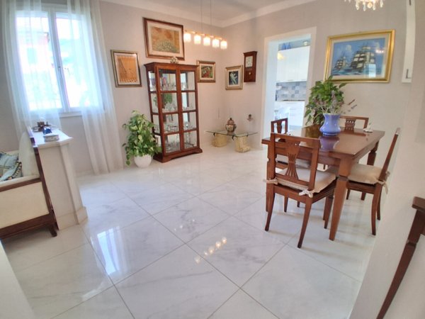 casa indipendente in vendita a Lucca in zona Maggiano