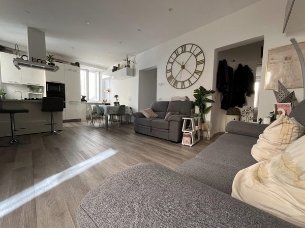 appartamento in vendita a Lucca in zona Centro Città