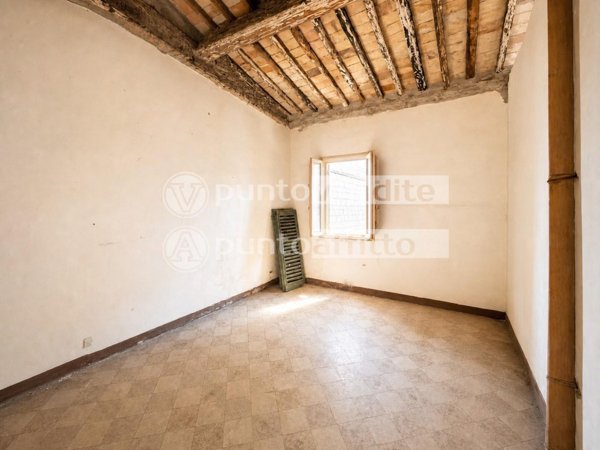 appartamento in vendita a Lucca in zona Centro Città