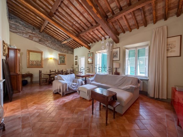 appartamento in vendita a Lucca in zona Centro Città