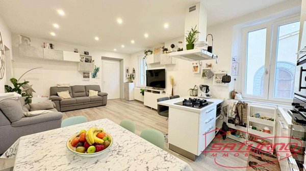 appartamento in vendita a Lucca in zona Centro Città