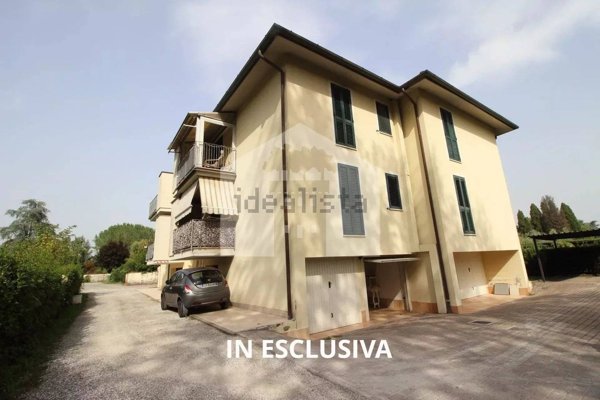 appartamento in vendita a Lucca in zona Montuolo