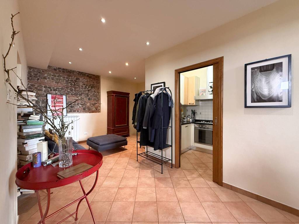 appartamento in vendita a Lucca in zona Centro Città