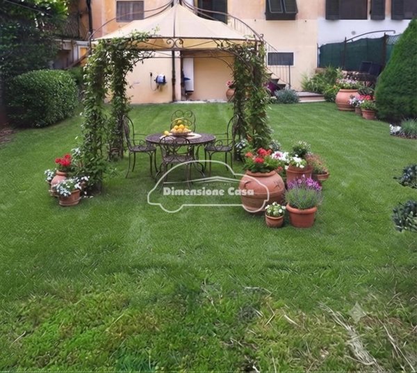 casa indipendente in vendita a Lucca in zona zona San Marco