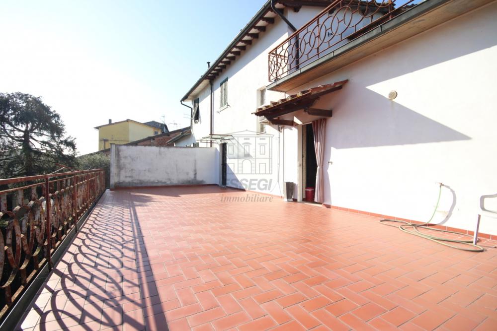 casa indipendente in vendita a Lucca in zona Sant'Angelo in Campo