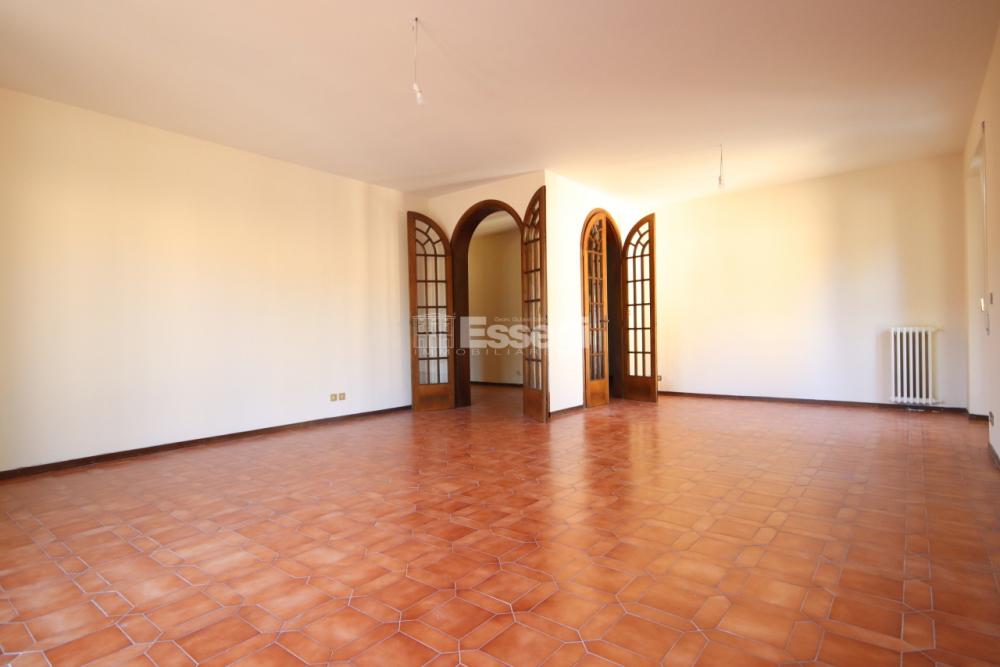 appartamento in vendita a Lucca in zona Ponte a Moriano