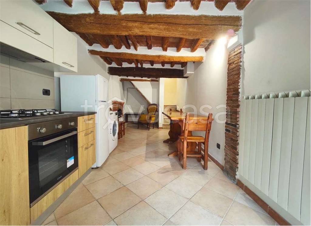casa indipendente in vendita a Lucca in zona Sant'Anna