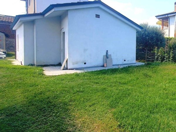 casa indipendente in vendita a Lucca in zona zona San Marco