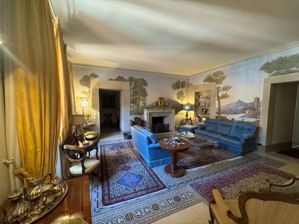 appartamento in vendita a Lucca in zona Centro Città