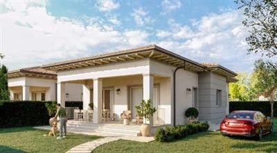 casa indipendente in vendita a Lucca