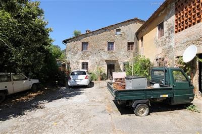 casa indipendente in vendita a Lucca