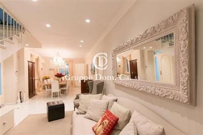 casa indipendente in vendita a Lucca in zona Centro Città