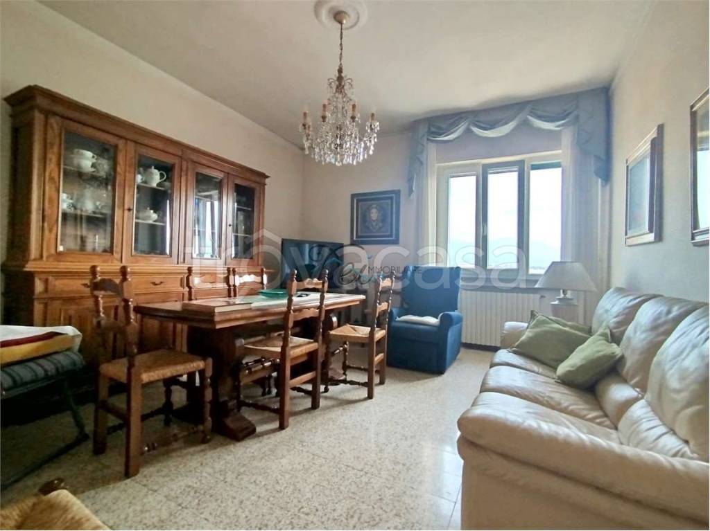 appartamento in vendita a Lucca in zona zona SS. Annunziata
