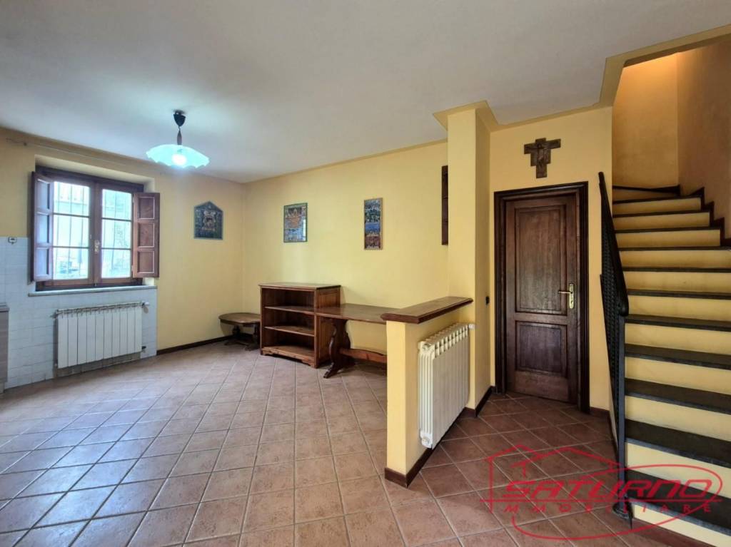 casa indipendente in vendita a Lucca in zona Sant'Alessio
