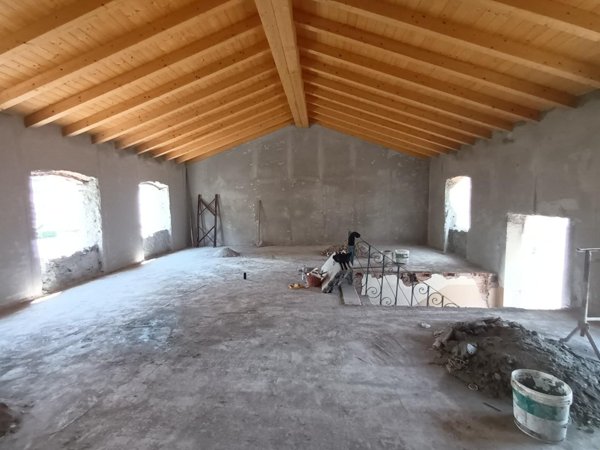 appartamento in vendita a Lucca in zona Ponte a Moriano