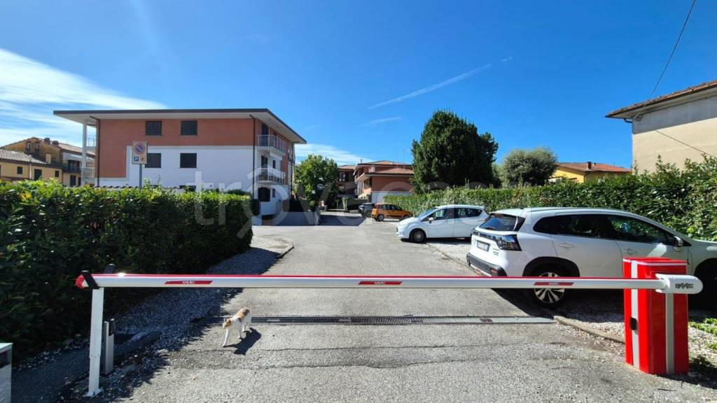 appartamento in vendita a Lucca in zona Ponte a Moriano