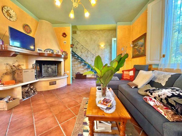 casa indipendente in vendita a Lucca in zona zona SS. Annunziata