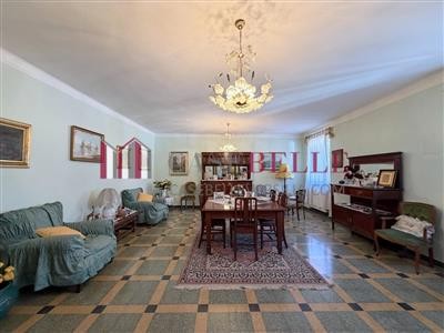 appartamento in vendita a Lucca in zona Centro Città