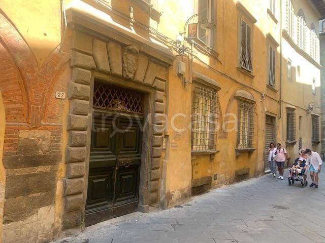 appartamento in vendita a Lucca in zona Centro Città