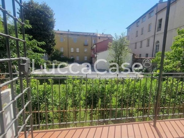 appartamento in vendita a Lucca in zona Centro Città