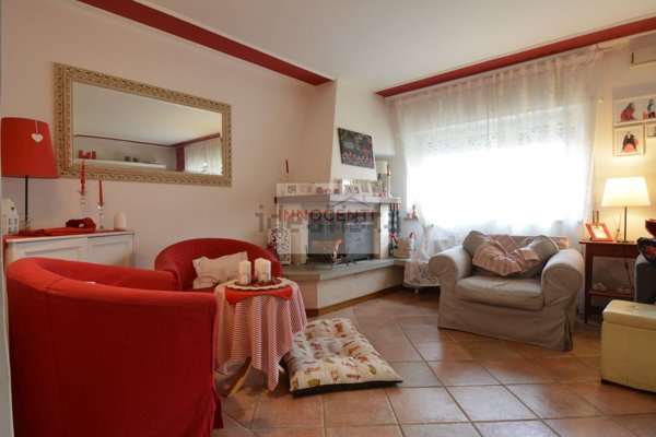 appartamento in vendita a Lucca in zona Zona San Concordio