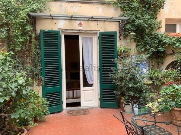 appartamento in vendita a Lucca in zona Centro Città