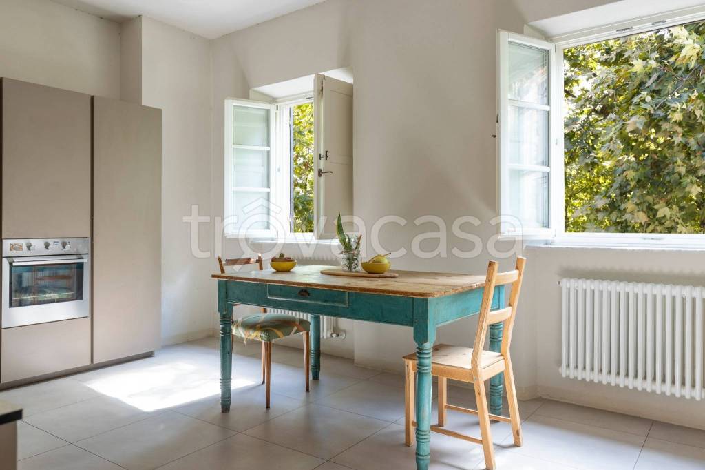 appartamento in vendita a Lucca in zona Centro Città