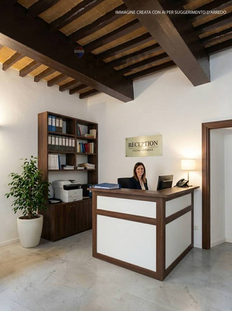 ufficio in vendita a Lucca in zona Centro Città